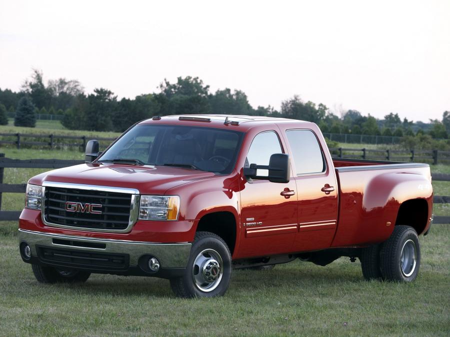  GMC Sierra 3500 HD SLT Crew Cab 2007 года  (фото 7 из 11)